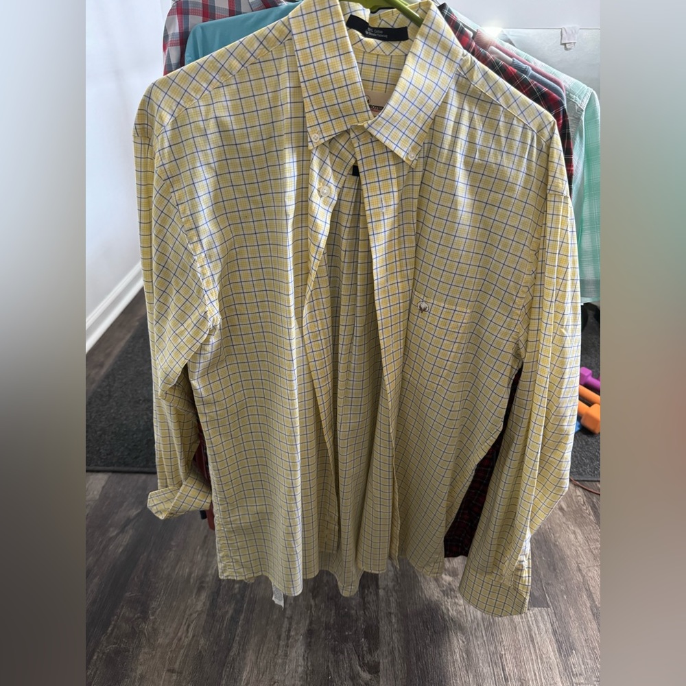 Men’s long sleeve dress shirt button up
